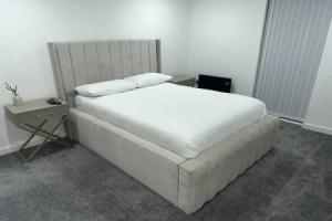 Immaculate 2-bed Apartment in Birmingham, Бирмингем
