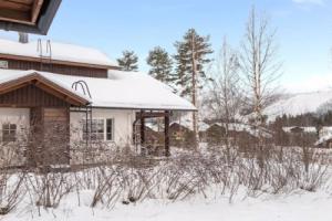 House Fore camp Nilsiä, Тахковуори