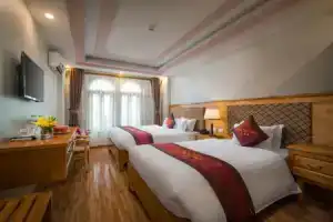 Golden Town Hotel, Сапа