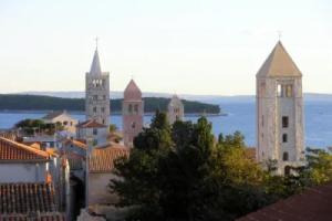 RESIDENCE Old Town Rab Accommodation, Раб