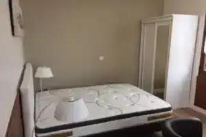 Beau studio meublé 25m2 avec parking, Экс-ле-Бен