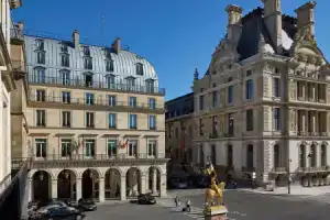 Отель «Hôtel Regina Louvre», Париж
