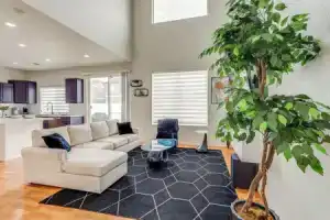 6 Mi to Dia: Denver Home w/ Fenced Yard & Fire Pit, Аврора