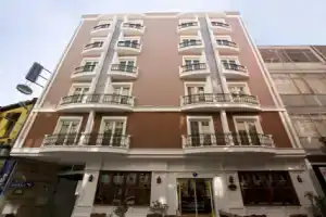 Maywood Hotel, Стамбул