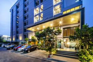 Aliz Hotel, Нонгтхабури