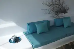 Villa Divaria, Кастраки