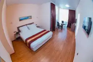 Гостиница «Atlas», Астана