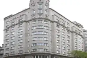 Отель «Zenit Vigo», Виго