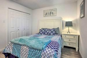 Pet-friendly Bryan Escape ~ 2 Mi to Texas A & M, Колледж-Стейшен