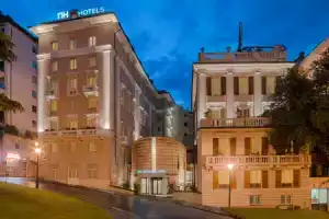 Отель «NH Genova Centro», Генуя