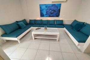 Modern Quiet Apartment in the Center of Rhodes, Родос