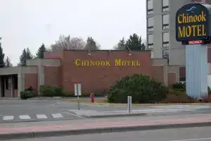Мотель «Chinook», Летбридж