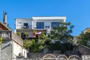 Awesome Apartment in Dramalj With 2 Bedrooms and Wifi, Цриквеница