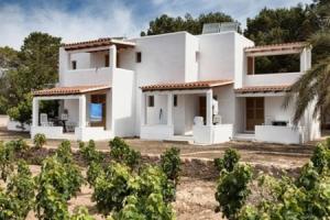 Отель «Bungalows Es Pins - Formentera Vacaciones», Плайя-де-Миджорн