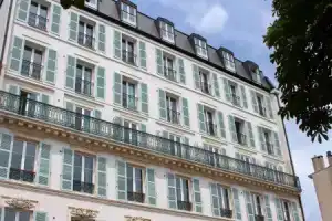 Brit Hotel Limoges Centre Gare - ex hôtel Jeanne d'Arc, Лимож