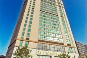 Magnificent International Hotel, Шанхай