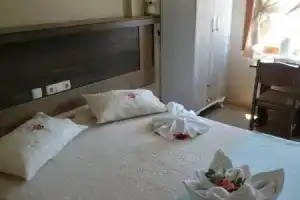 Wallabies Aquaduct Hotel, Сельчук