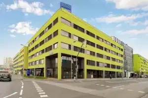 Отель «a&o Hauptbahnhof», Грац