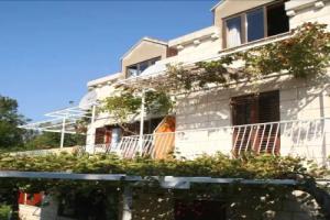 Apartmets Pavo, Млини