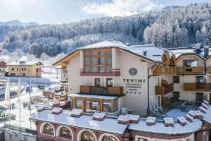Отель «Tevini Dolomites Charming», Коммеццадура