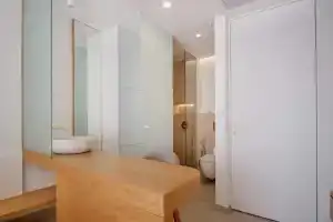 Phos Hotel Adults Only, Платаньяс