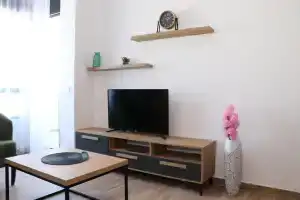 Eagles Apartments & Suites, Ульцинь