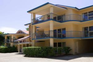 at Beach Court Holiday Villas, Эрли Бич