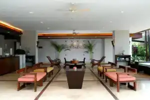 Отель «Relo' The Urban Escape - Huahin», Ча-Ам