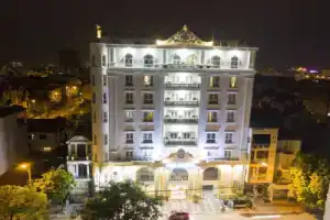 3Mg Lakeside Hotel, Хайфон