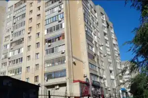 Огни Саратова на улице имени Н.В. Гоголя, Саратов