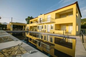 Hotel «Aphrodite», Ступа