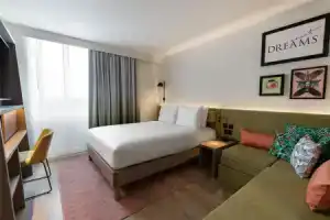 Отель «Hampton By Hilton Alicante Airport», Ареналес дель Соль