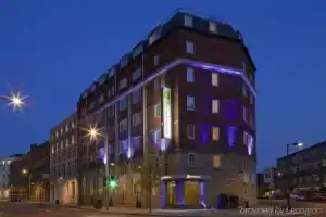 Holiday Inn Express Southwark, An Ihg Hotel, Лондон
