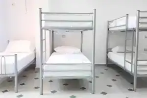 Hostel Hasta La Vista, Саранда