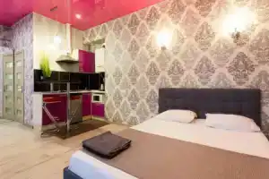 Studio apartment in the Center - Heroiv Nebesnoi Sotni sq. 21/7, Харьков