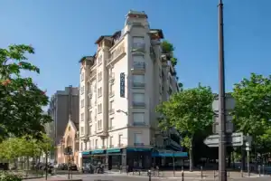 Отель «Hôtel Aiglon», Париж