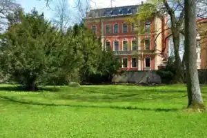 Hotel & Apartments Fürstenhof am Bauhaus, Веймар