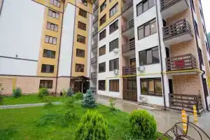 Апартаменты More Apartments на ул. ГЭС, 5-4, Красная Поляна