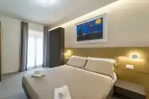 giardini inn arte, Джиардини-Наксос