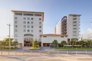 Hotel «Yugaf Inn Okinawa», Наго