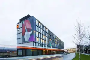 Отель «citizenM Schiphol Airport», Аэропорт Схипхол