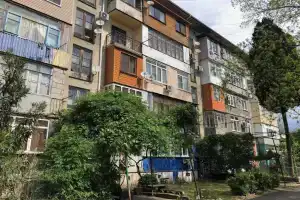 Kvartira na Agrba 7/1, Пицунда