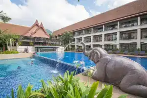 Deevana Patong Resort & Spa - Sha Extra Plus, Патонг