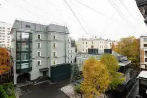 GMApartments (ДжиЭмАпартментс) на Страстной бульвар 4/4, Москва