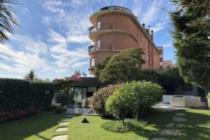 Hotel «Santa Maria», Кьявари