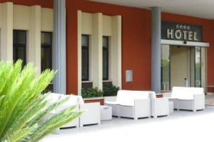 Hotel San Francesco, Козенца