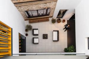 Отель «Welldone Quality - Crystal pool», Севилья