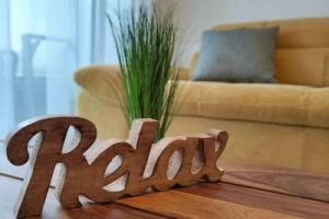 Royal Relax Apartman, Кестхей
