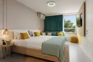 Rivijera Sunny Resort by Valamar, Макарска