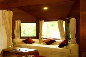 Sukantara Cascade Resort and Spa, Мае Рим